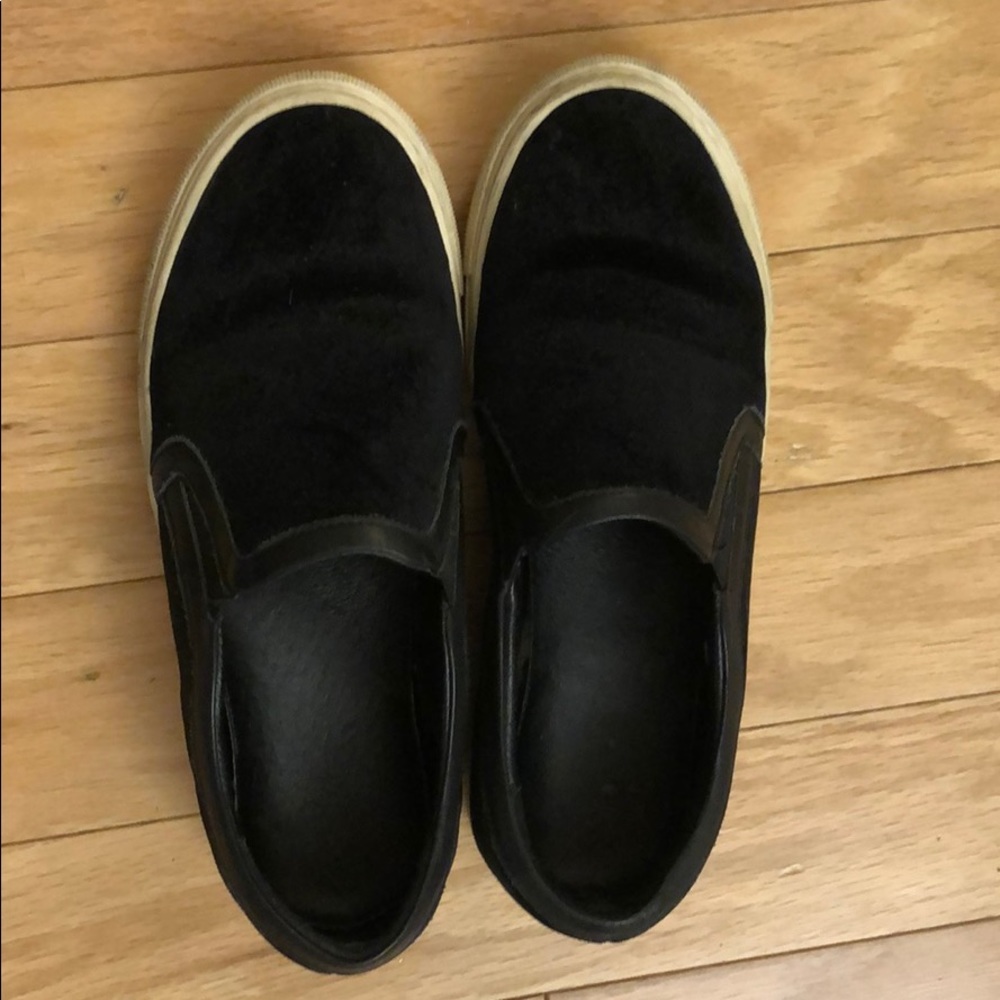 Sandro Slip On Sneakers. Black Velvet. Size 8.5